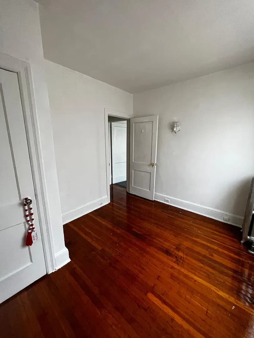 Philadelphia House: 926 E Stafford St