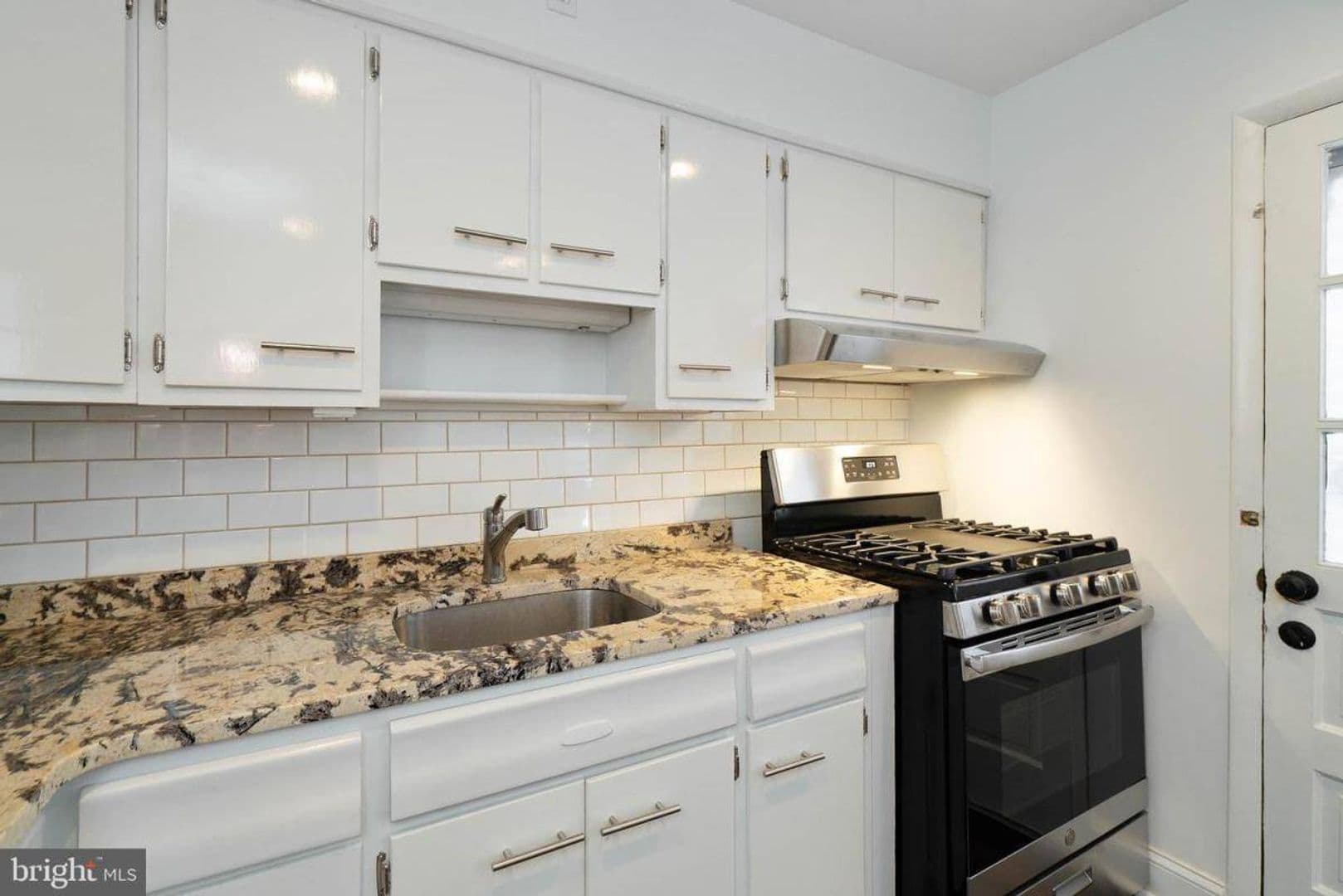 Philadelphia House: 2836 Snyder Ave