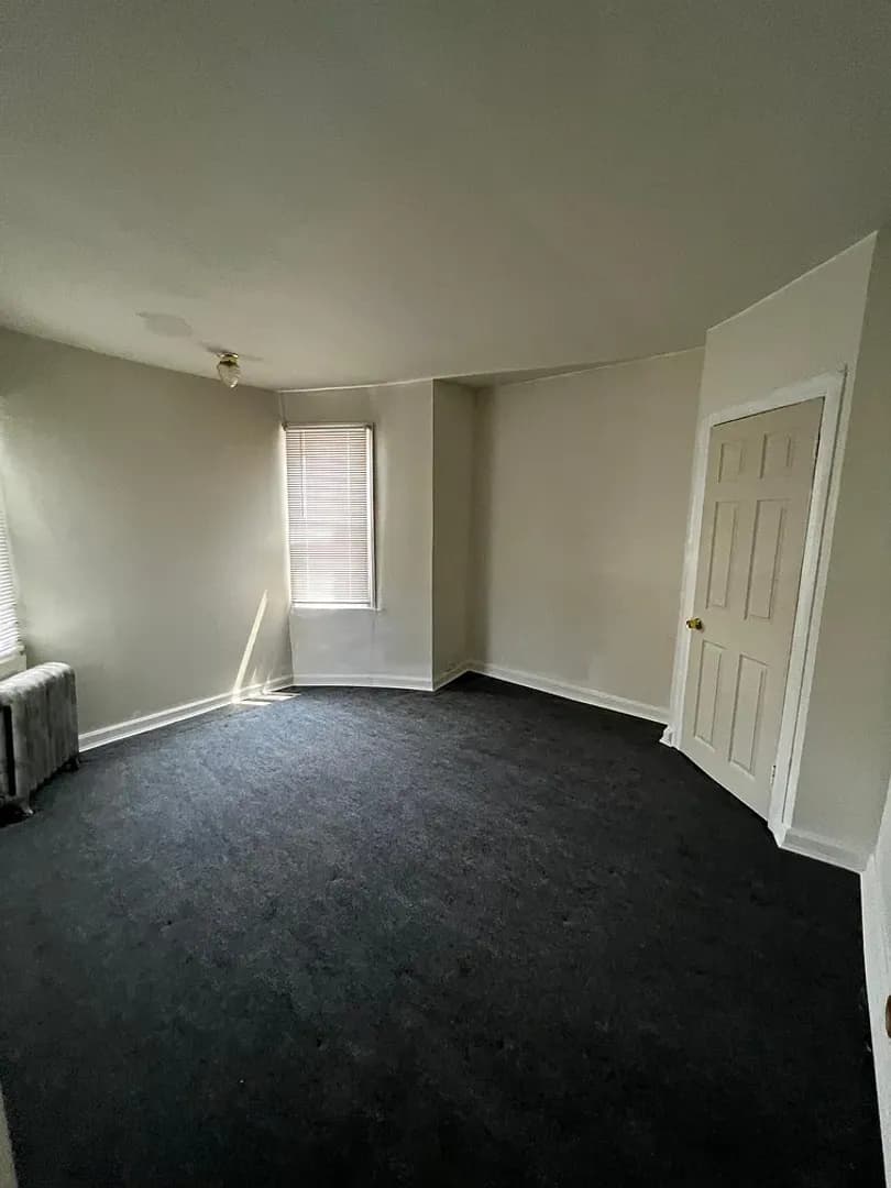 Philadelphia House: 926 E Stafford St
