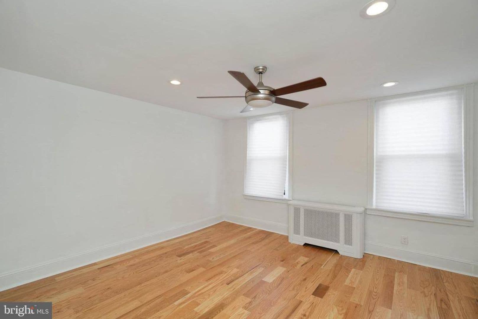 Philadelphia House: 2836 Snyder Ave
