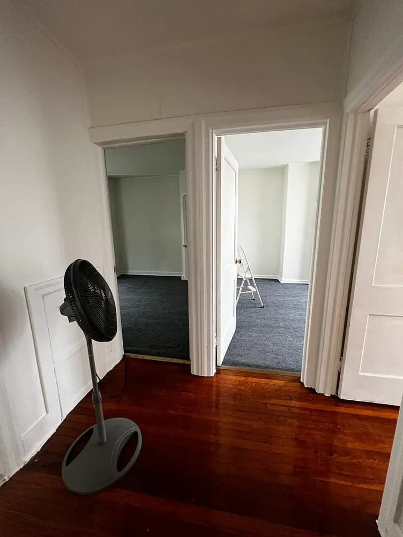 Philadelphia House: 926 E Stafford St