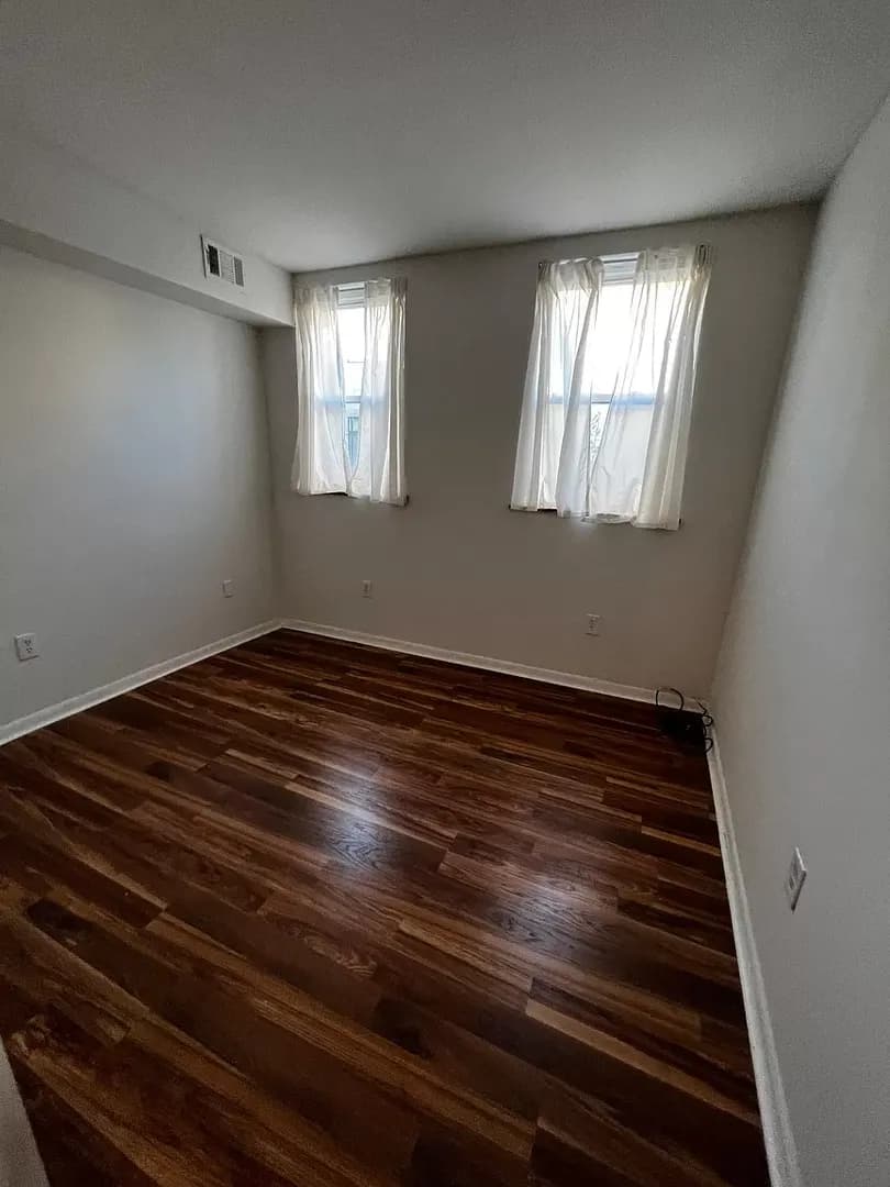 Philadelphia House: 536 N 12th St