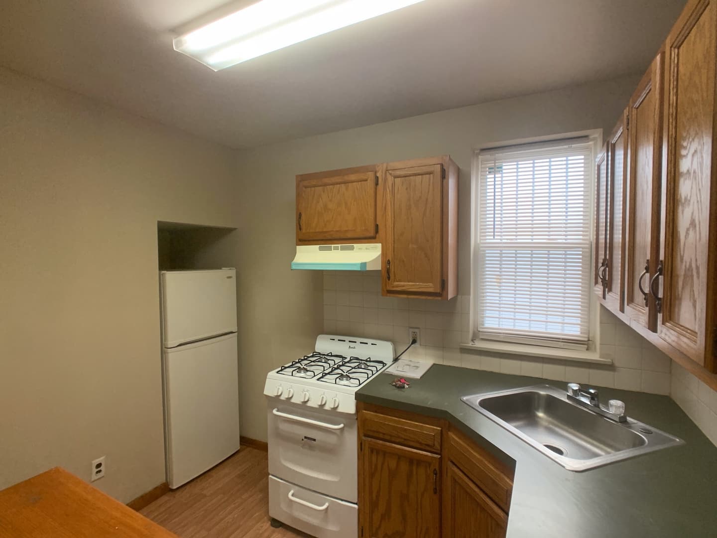 Philadelphia Apartment: 4028 Market St