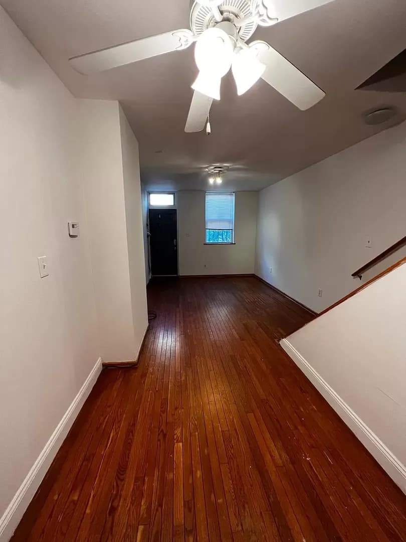 Philadelphia House: 536 N 12th St