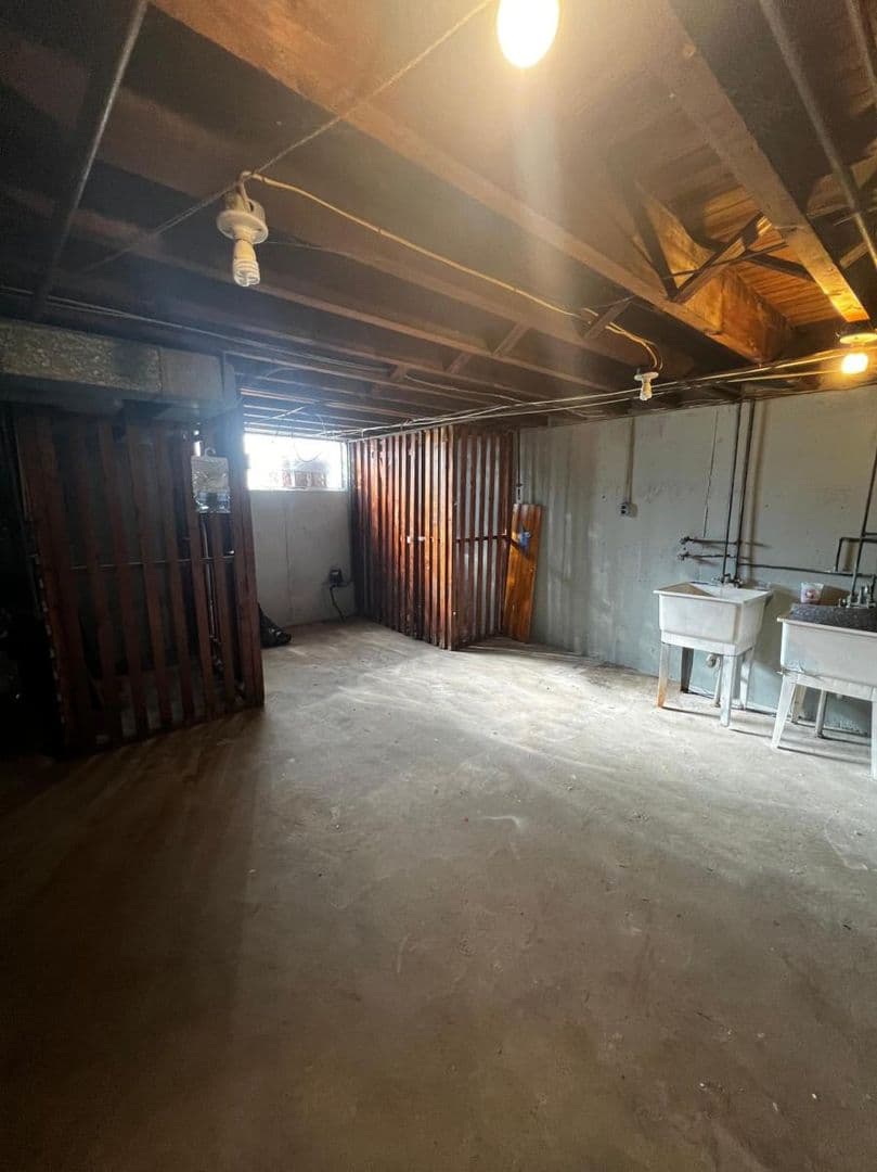 Philadelphia Apartment: 4039 Balwynne Park Rd