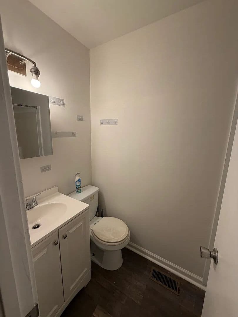 Philadelphia Apartment: 1918 W Diamond St
