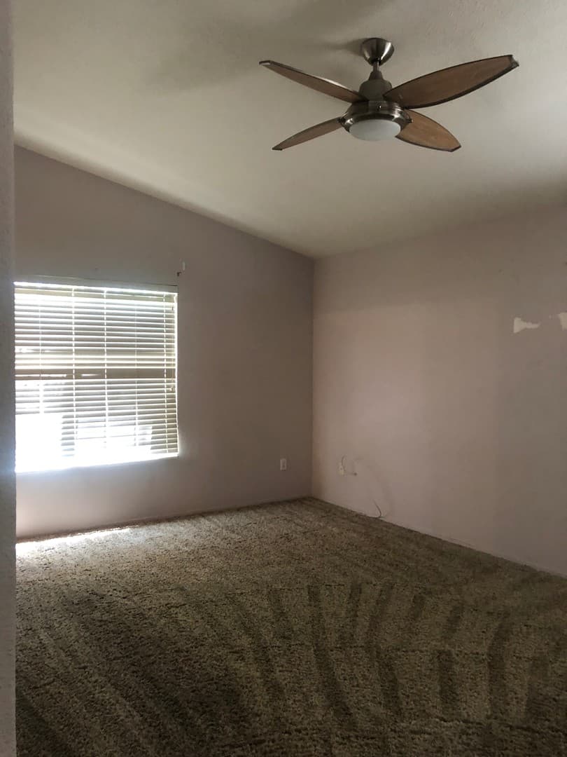 Las Vegas House: 8645 Grand Pine