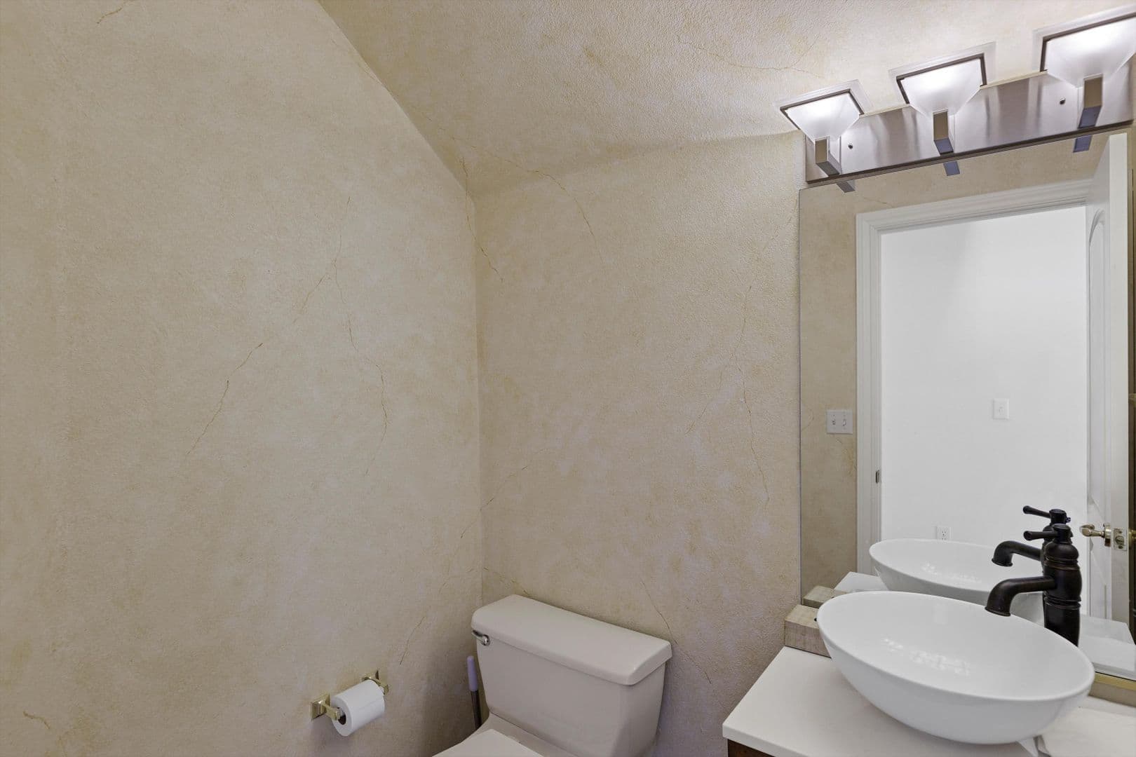 Las Vegas House: 8133 Horizon Lake Drive