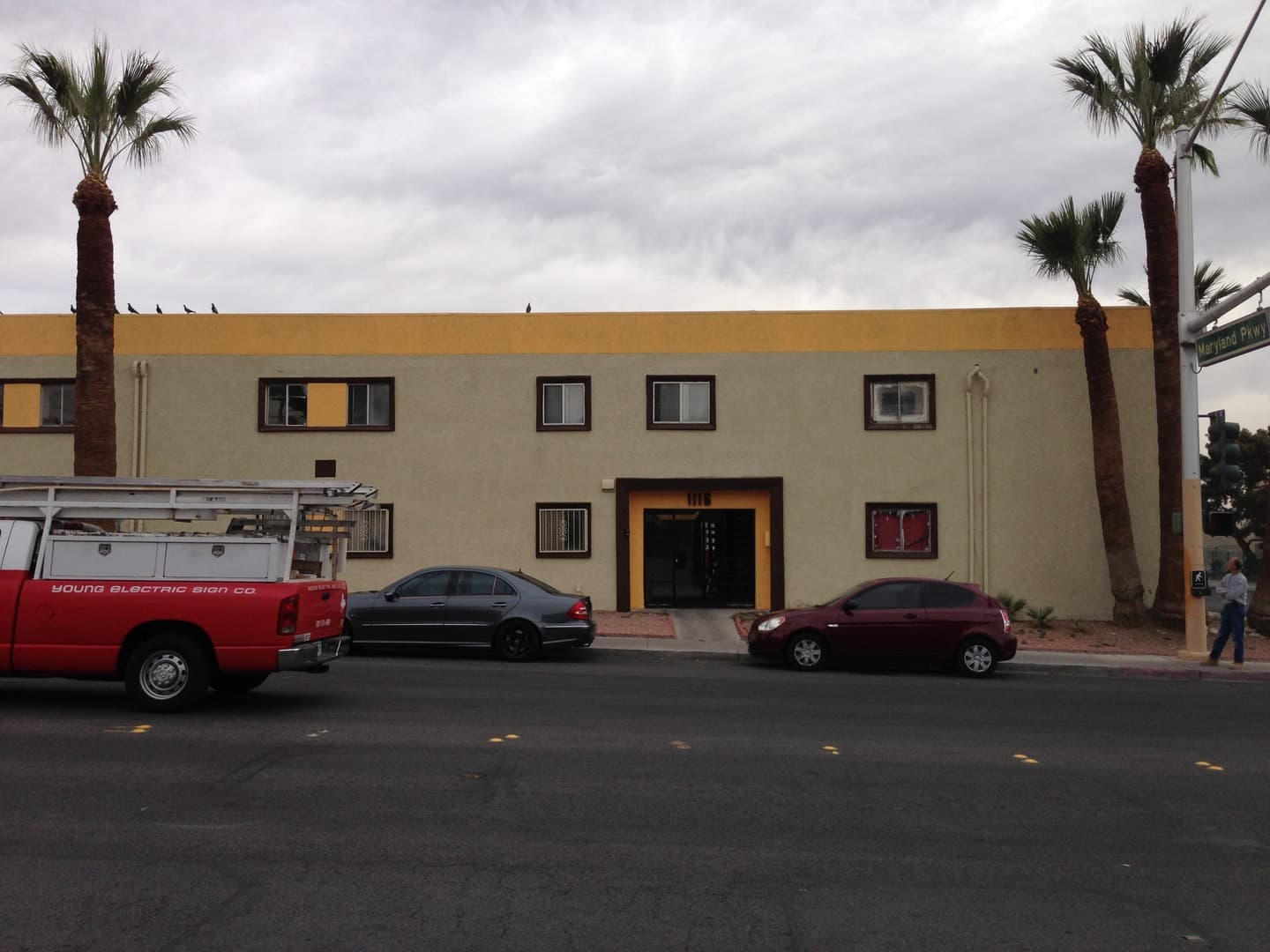 Las Vegas Apartment: 1116 East Ogden Ave #7