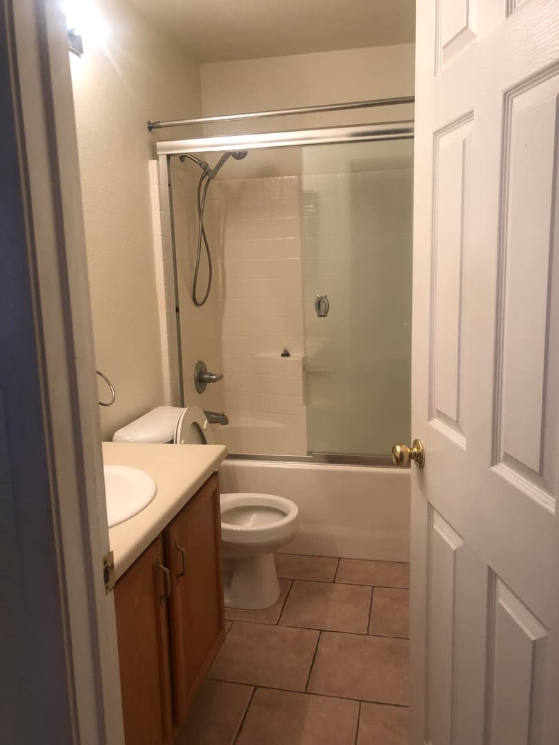 Las Vegas House: 8645 Grand Pine