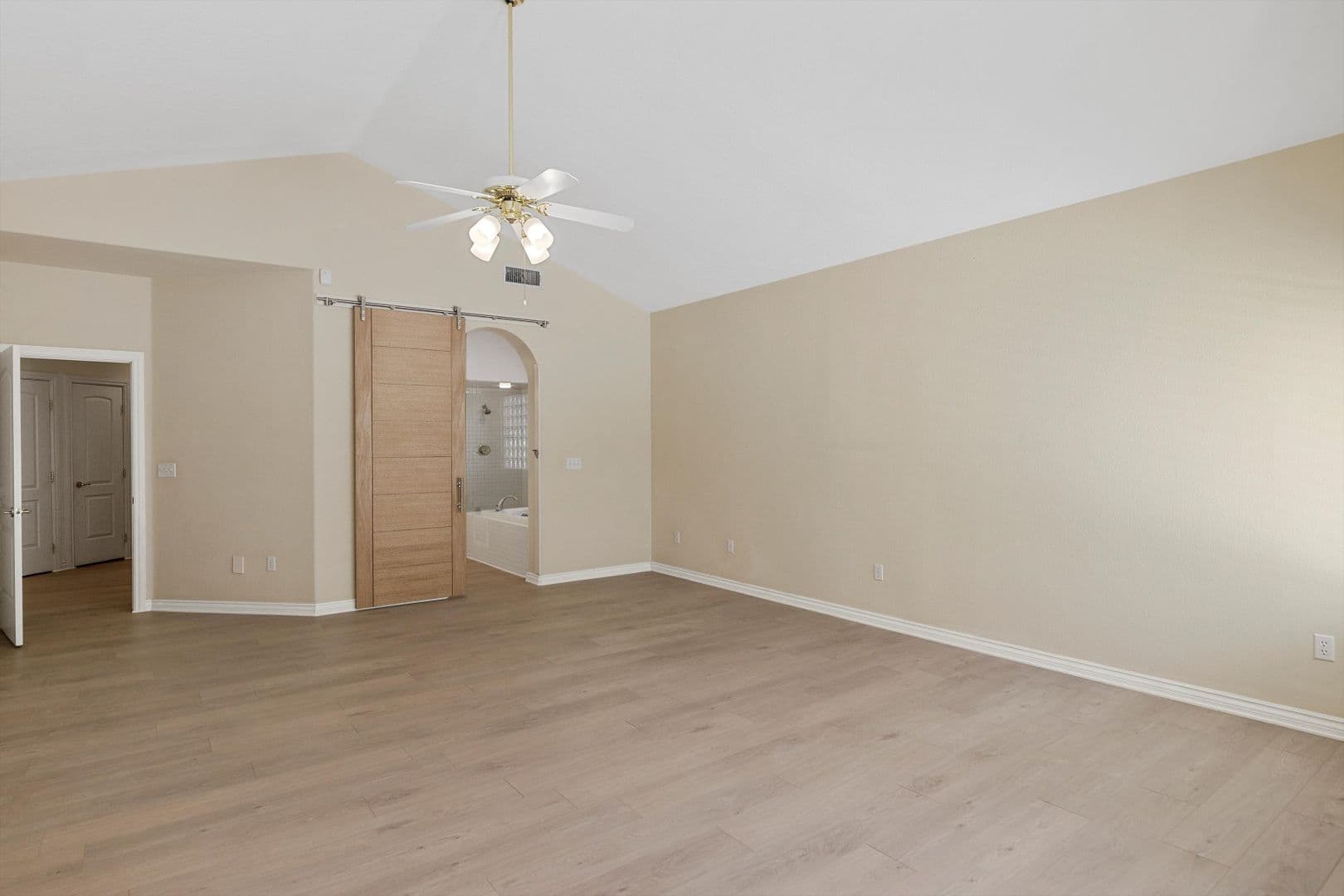 Las Vegas House: 8133 Horizon Lake Drive
