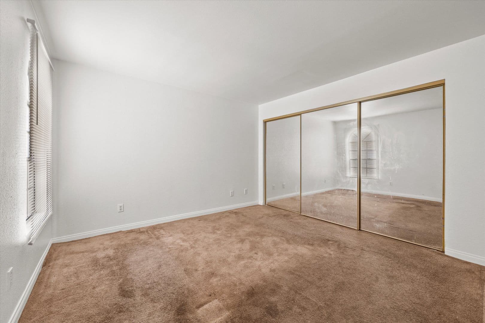 Las Vegas House: 2972 Juniper Hills Blvd Unit 202