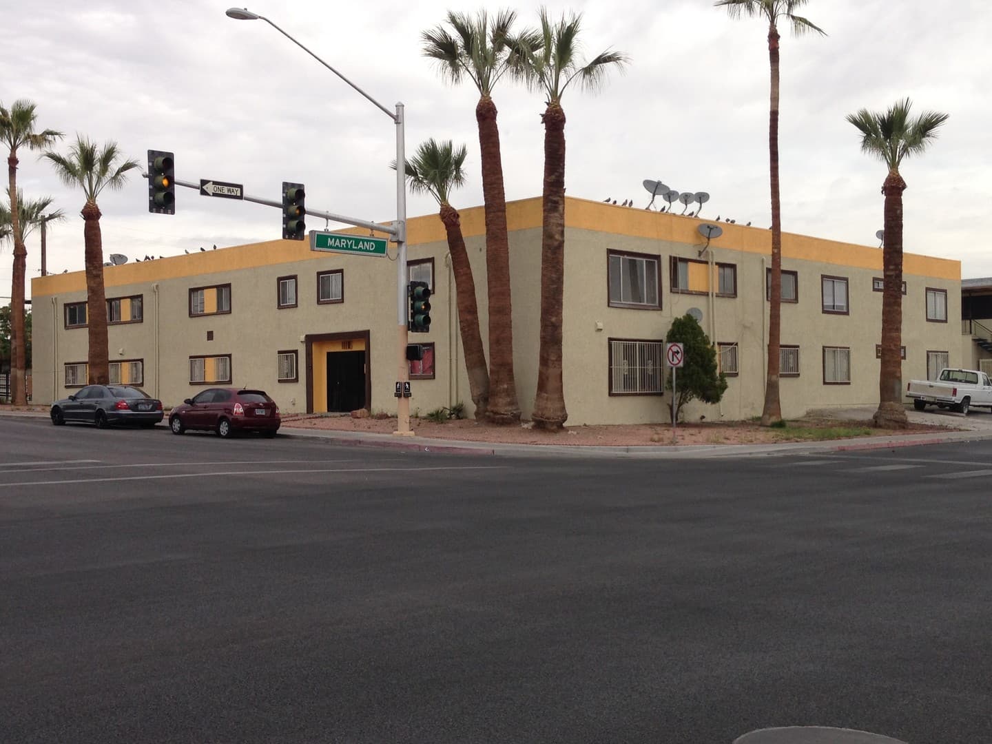 Las Vegas Apartment: 1116 East Ogden Ave #7