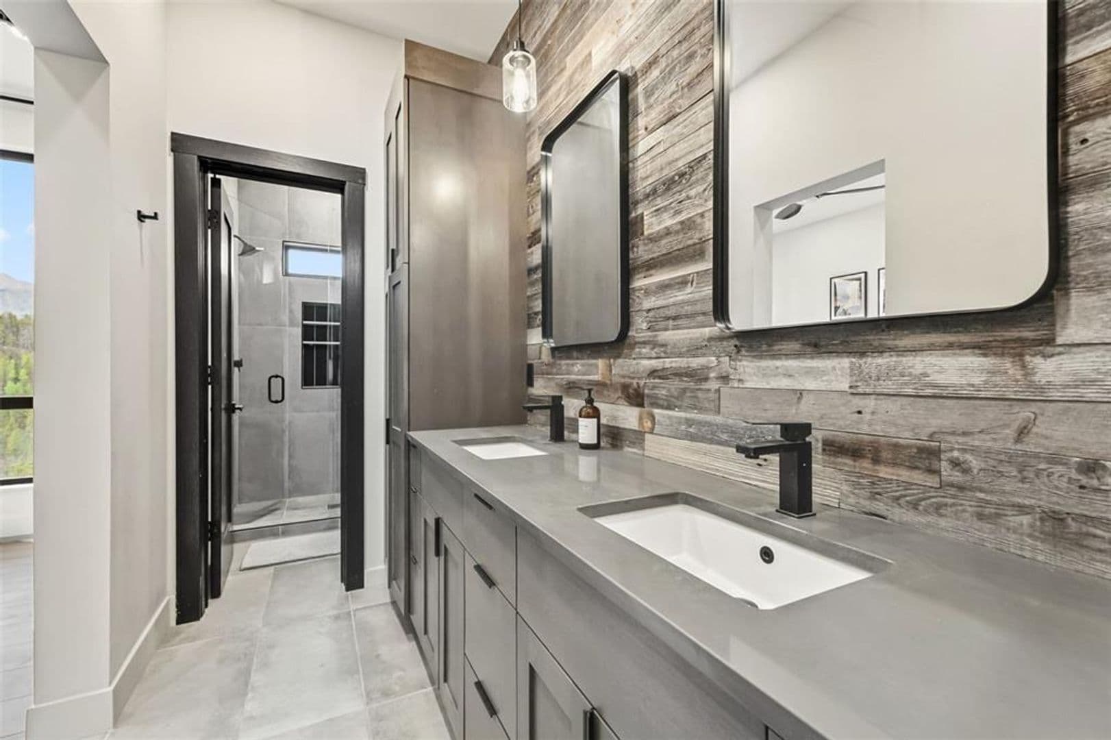 Breckenridge House: 2520 Boreas Pass Rd