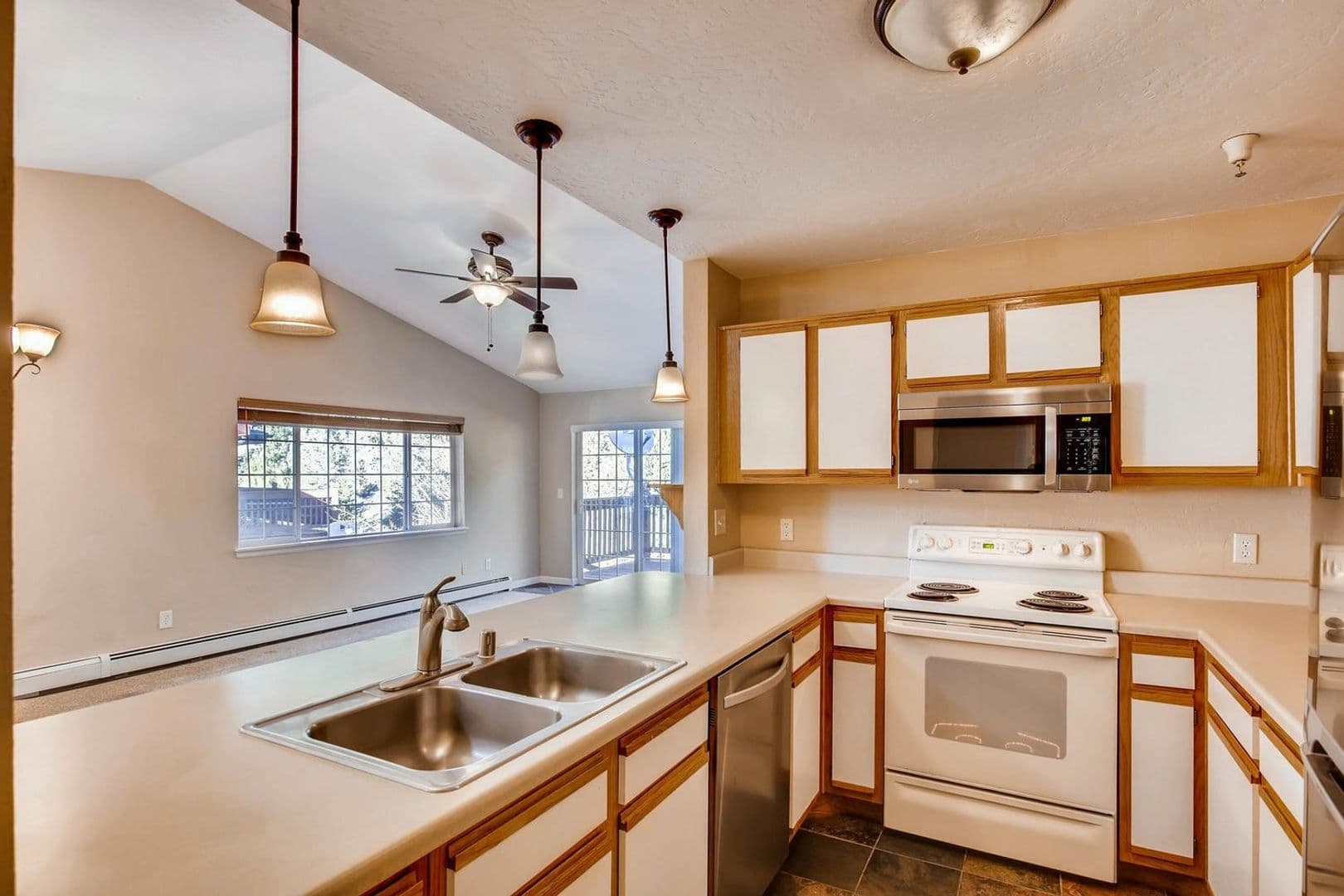 Breckenridge House: 183 Pelican Circle, Unit 1308