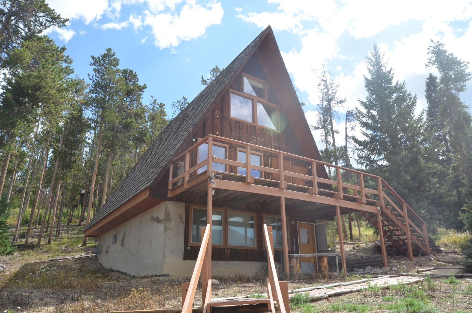 Breckenridge House: 782 Shekel Lane