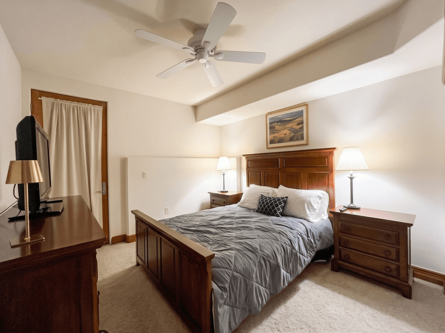 Breckenridge House: 34 Highfield Trail, Unit 112