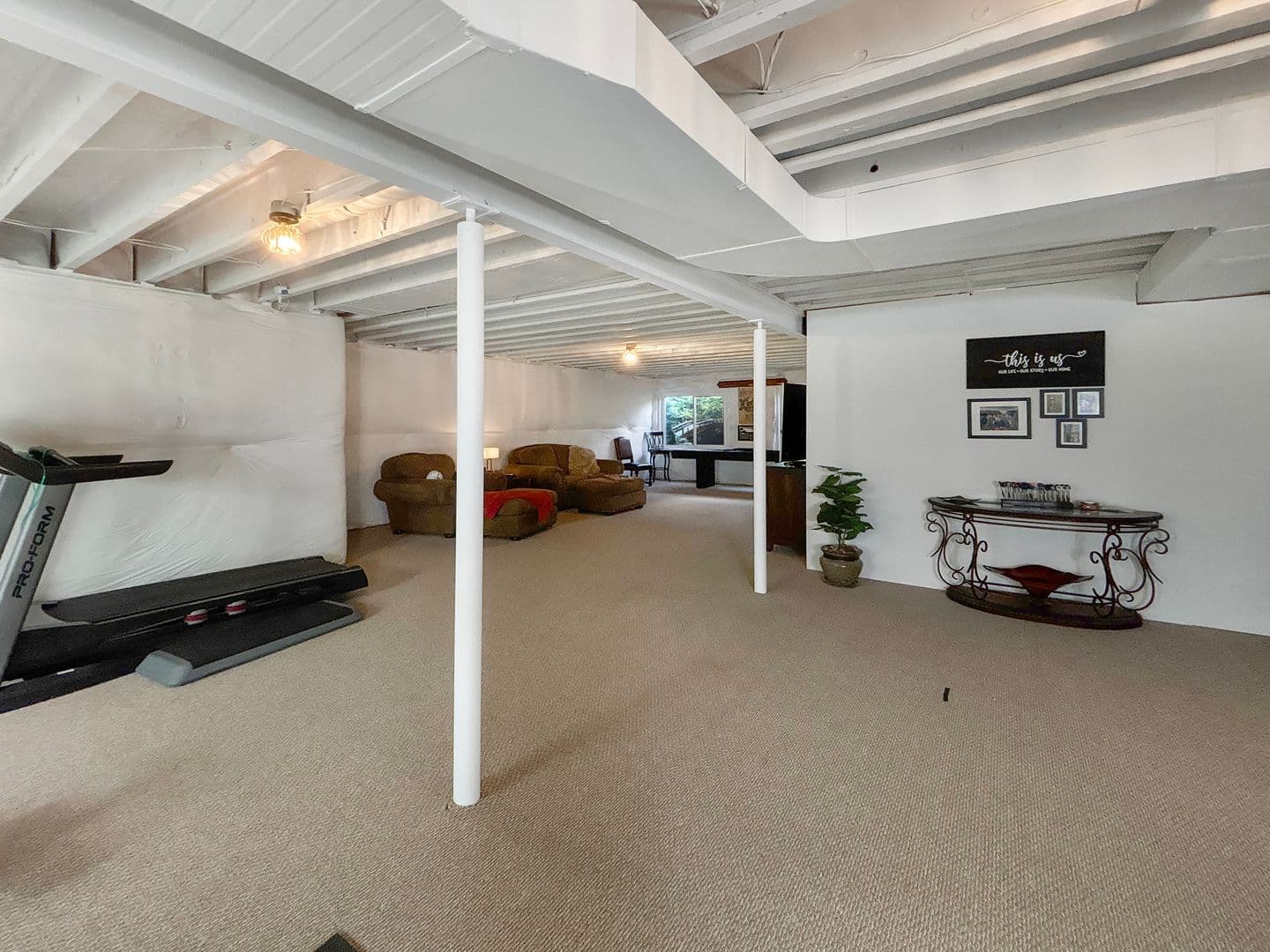 Aurora House: 8163 S Quemoy Cir