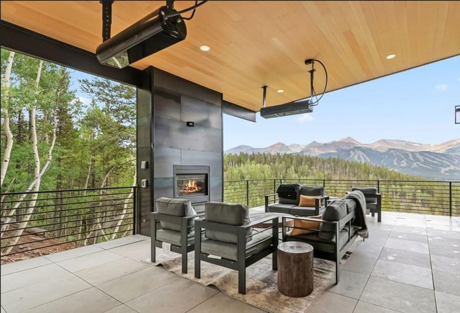 Breckenridge House: 2520 Boreas Pass Rd