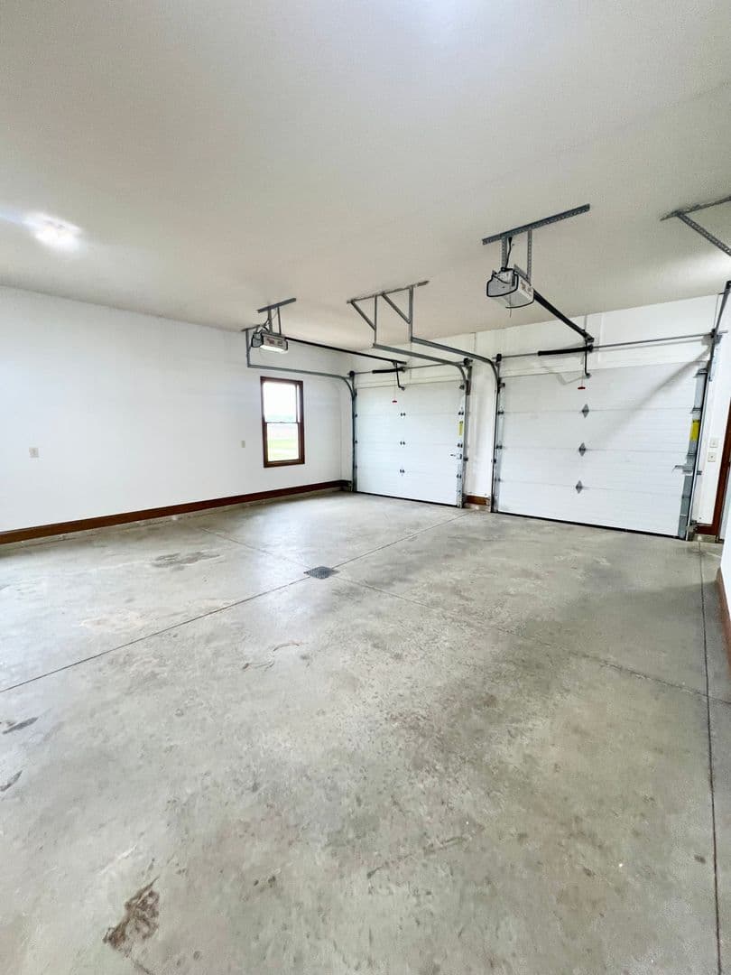 Hoagland House: 13711 Hoagland Road