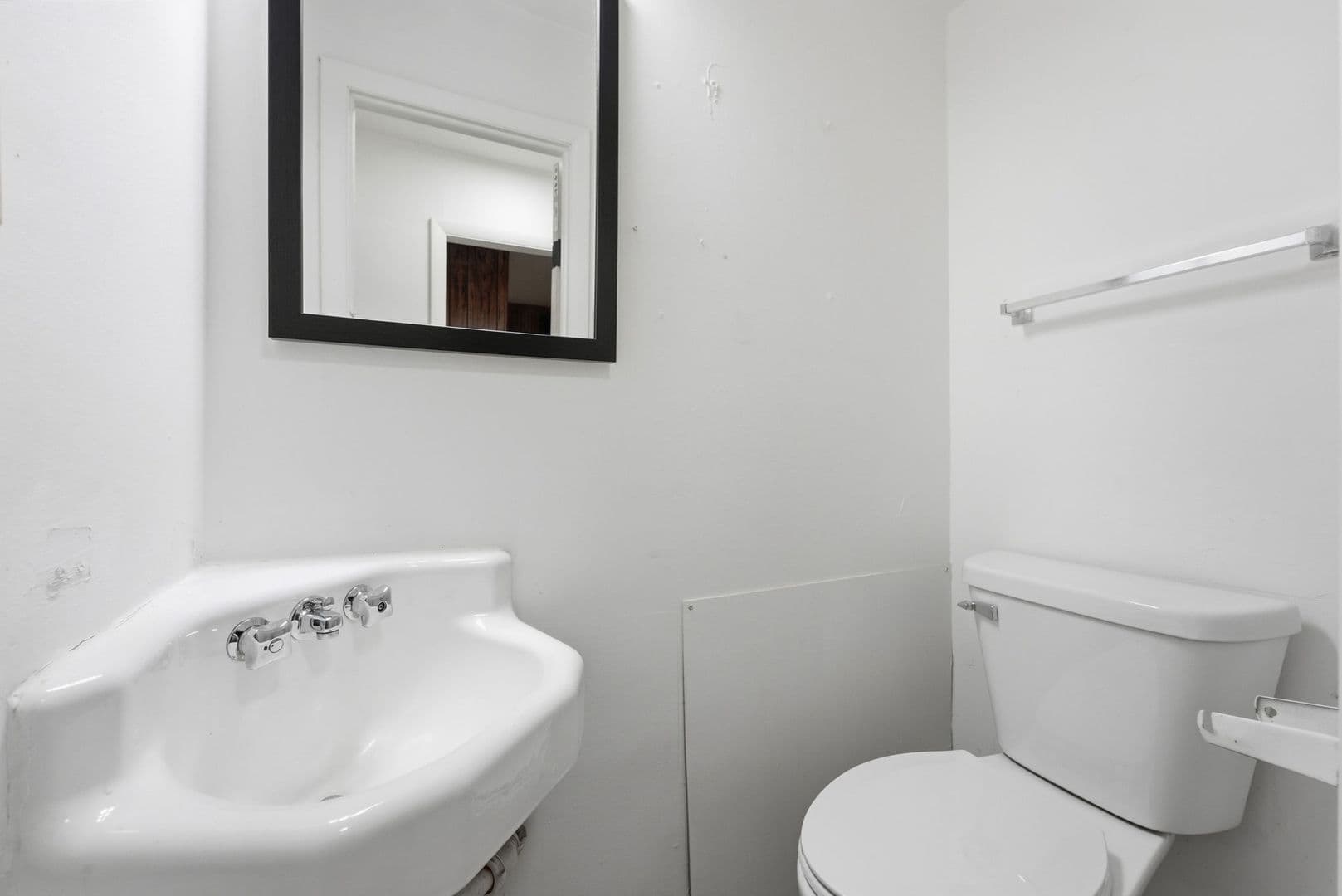 Fort Wayne House: 3805 Avondale Drive