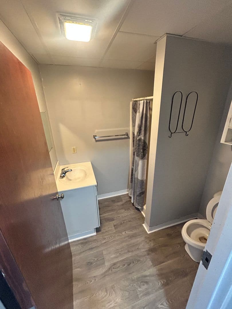 Fort Wayne Apartment: 1232 Maumee Avenue