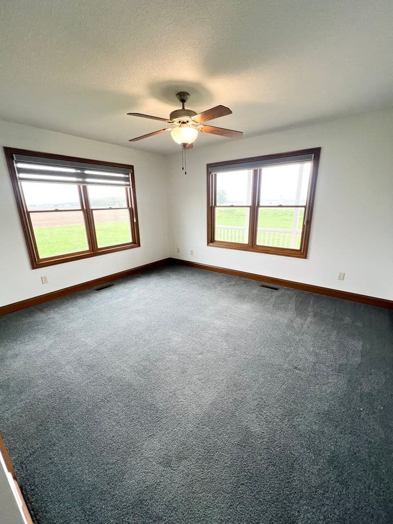 Hoagland House: 13711 Hoagland Road