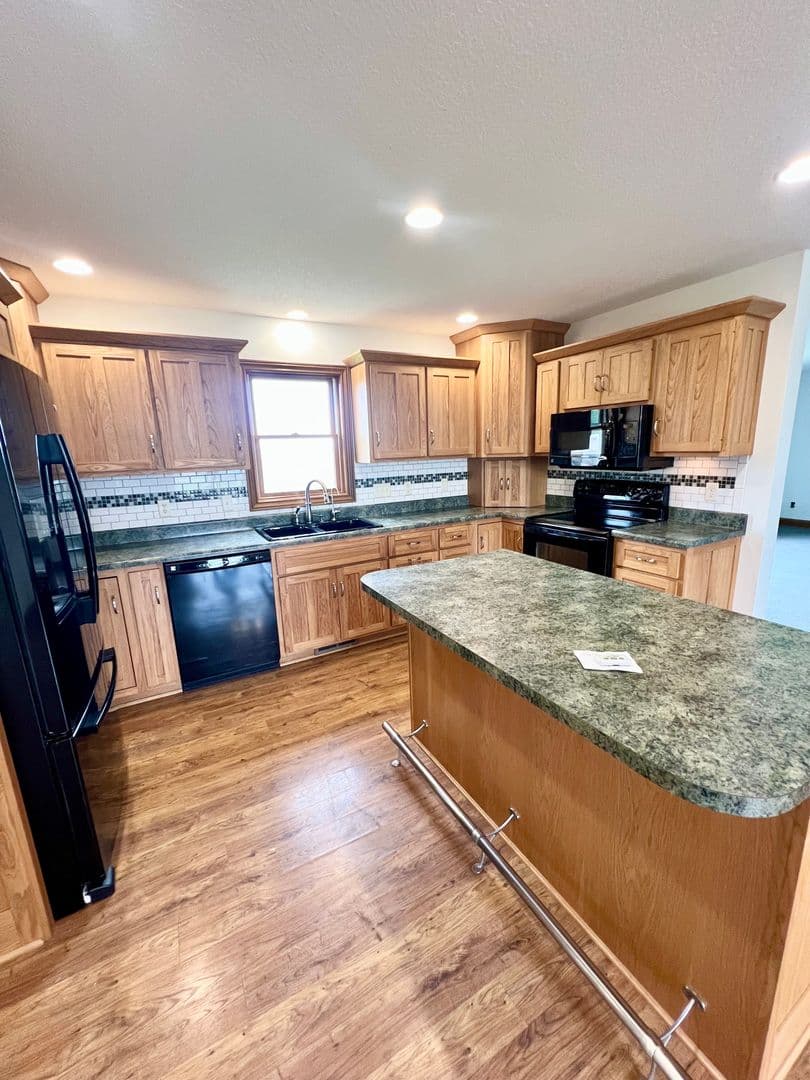 Hoagland House: 13711 Hoagland Road