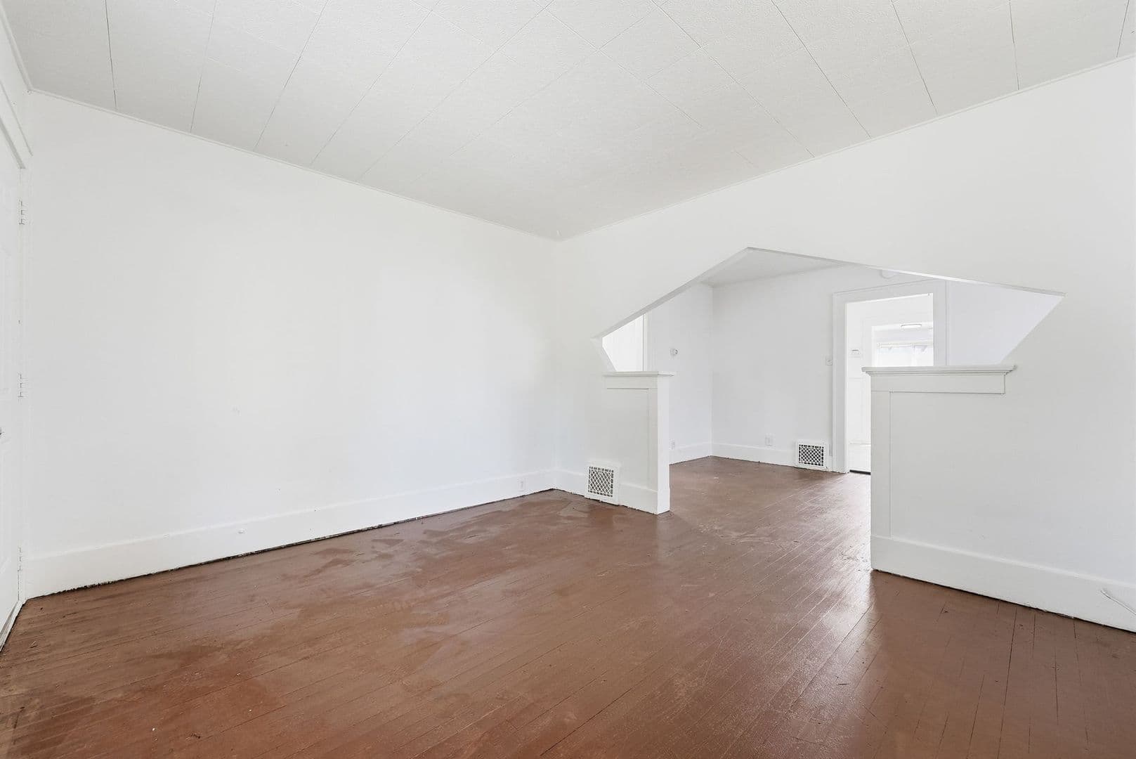 Fort Wayne House: 3318 Felician Street