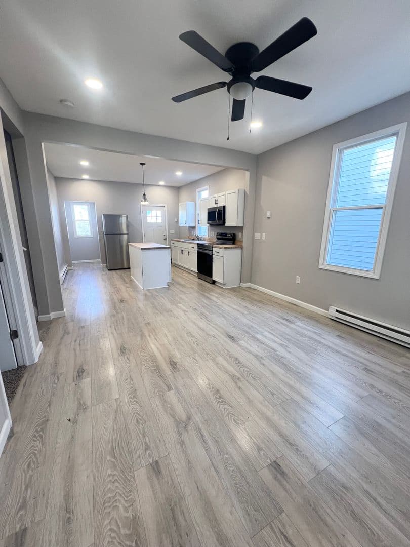 Fort Wayne House: 1444 Taylor Street