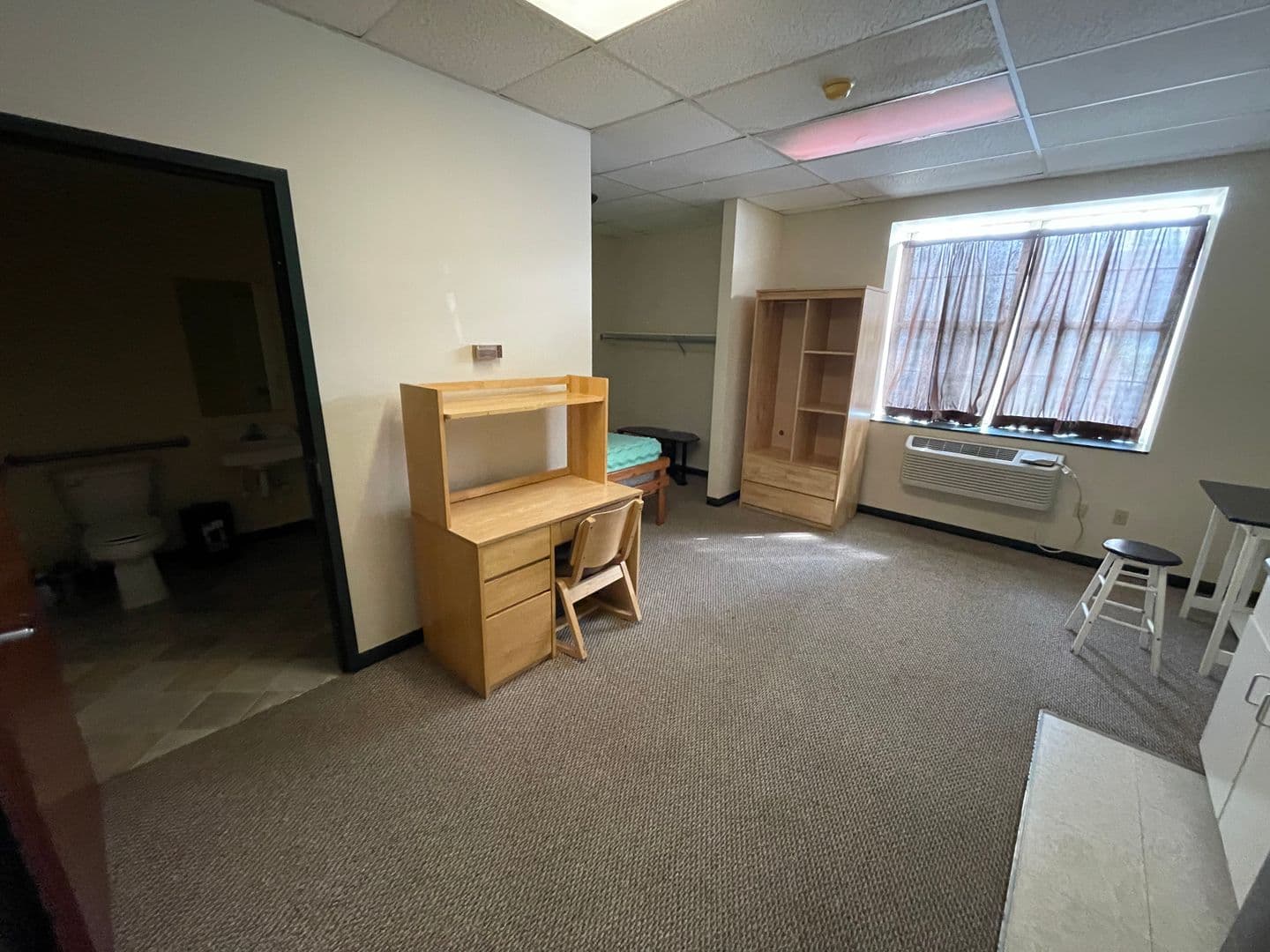 Fort Wayne Apartment: 1232 Maumee Avenue