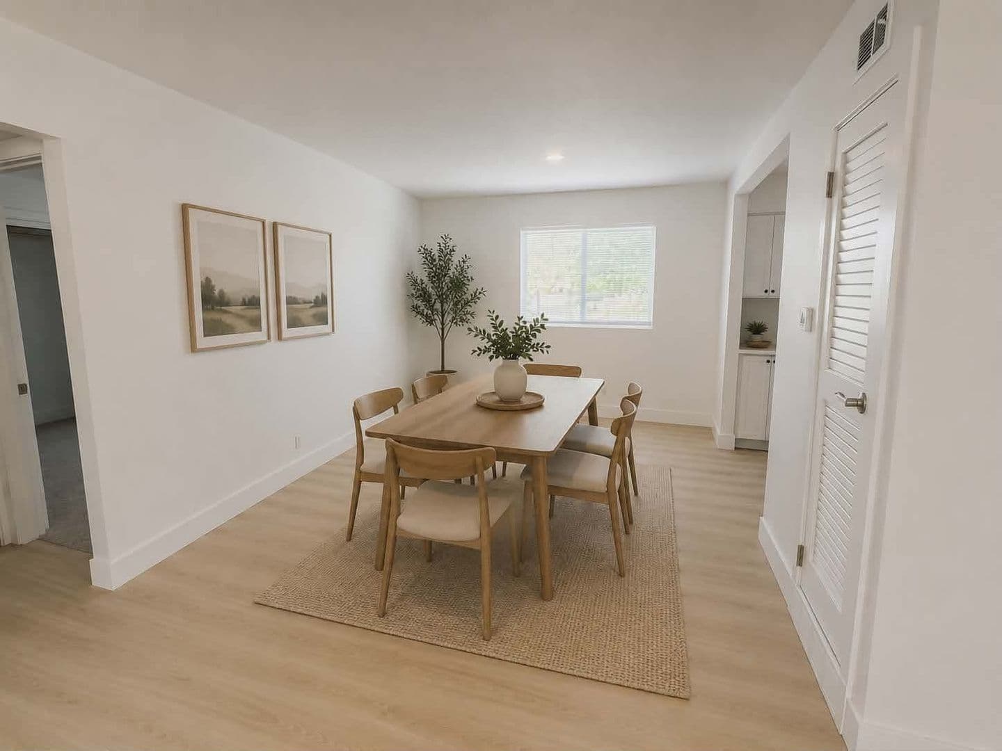 Omaha Apartment: 2520 South 60th Street