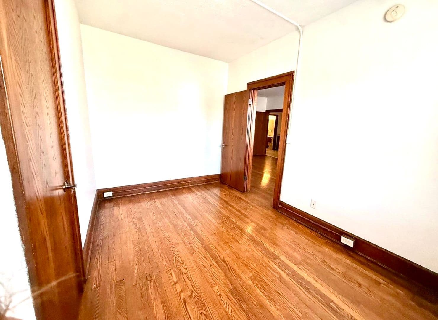 Omaha Apartment: 2754 Harney / 324 S 27th Avenue
