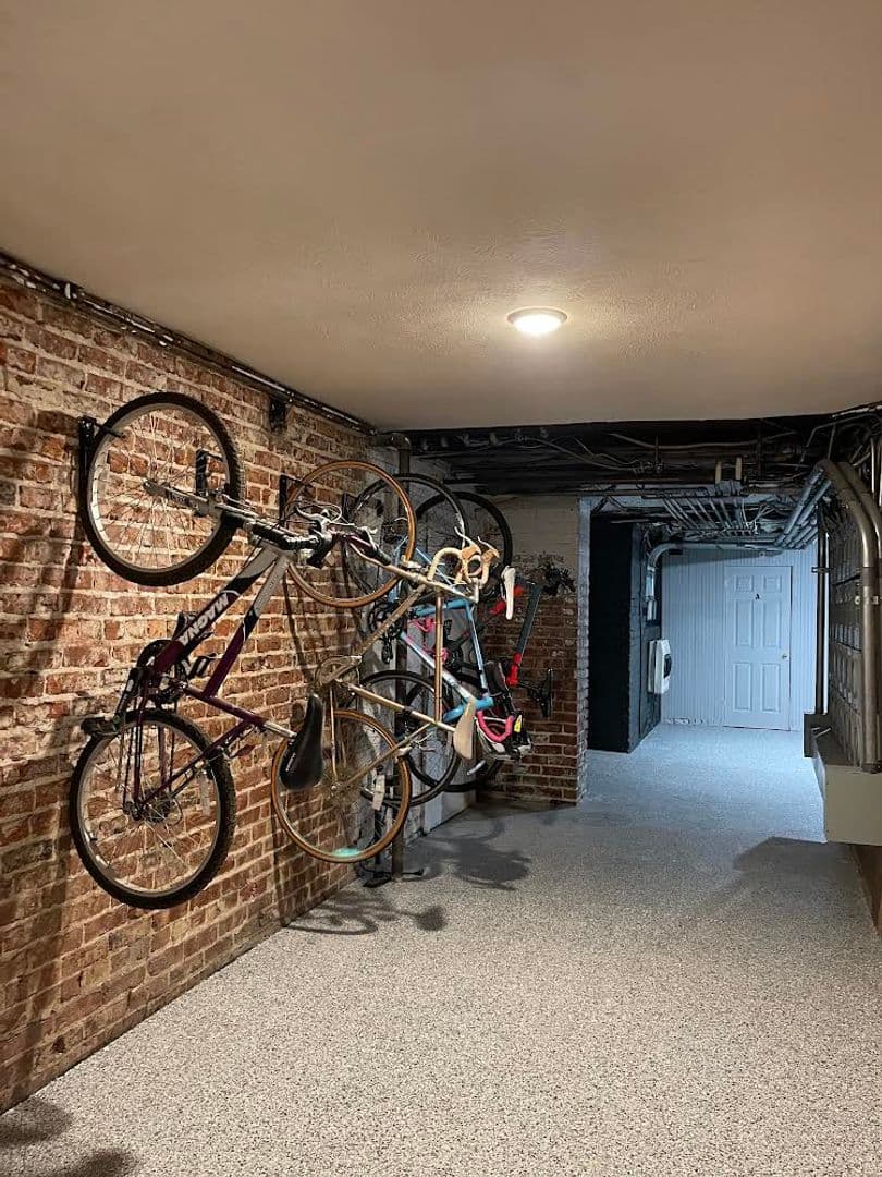 Omaha Apartment: 2754 Harney / 324 S 27th Avenue