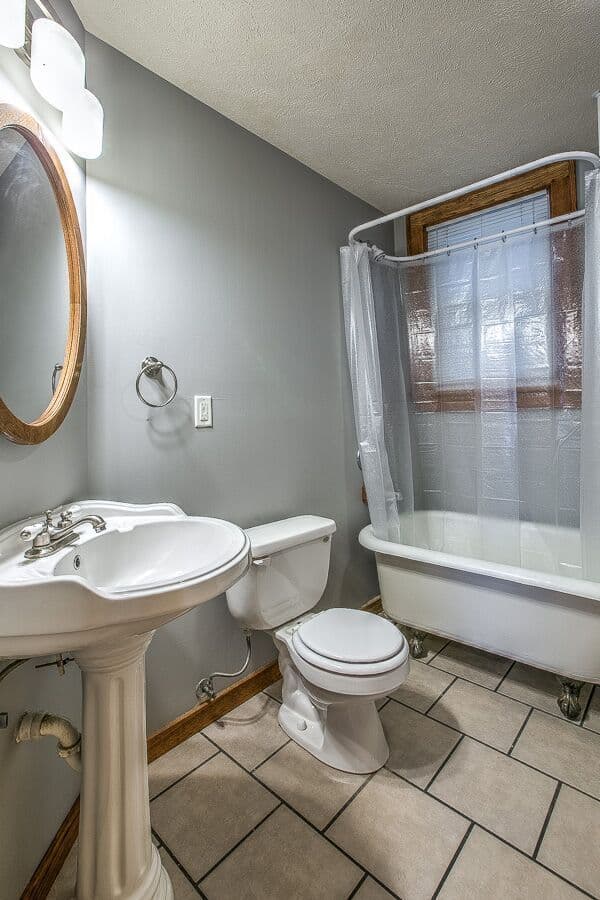 Omaha Apartment: 2754 Harney / 324 S 27th Avenue