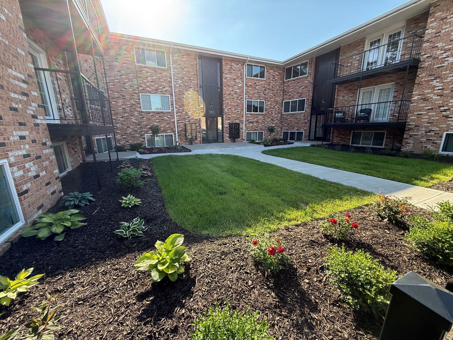 Omaha Apartment: 2520 South 60th Street