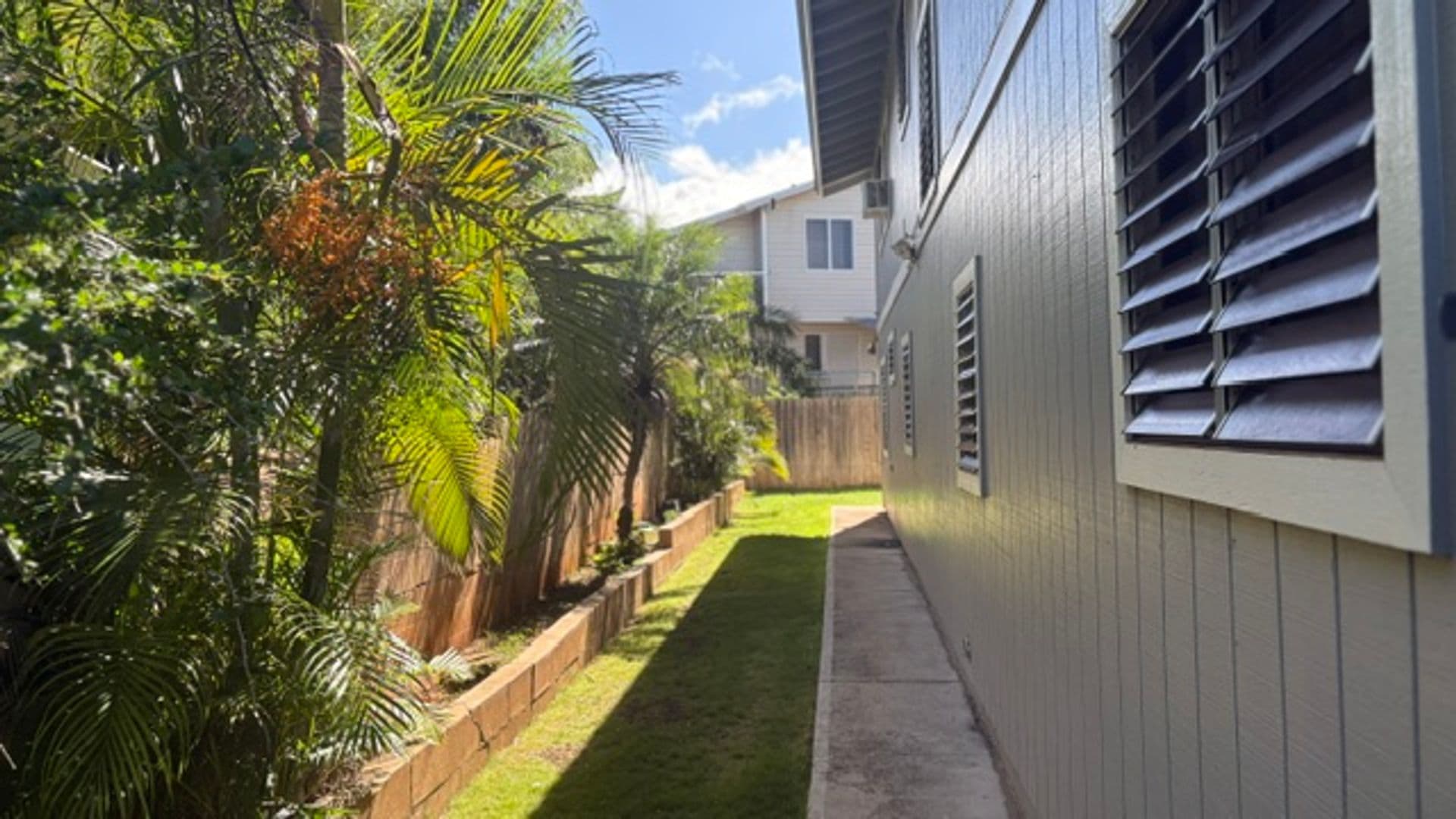 Waianae House: 86-912 Pukui Pl