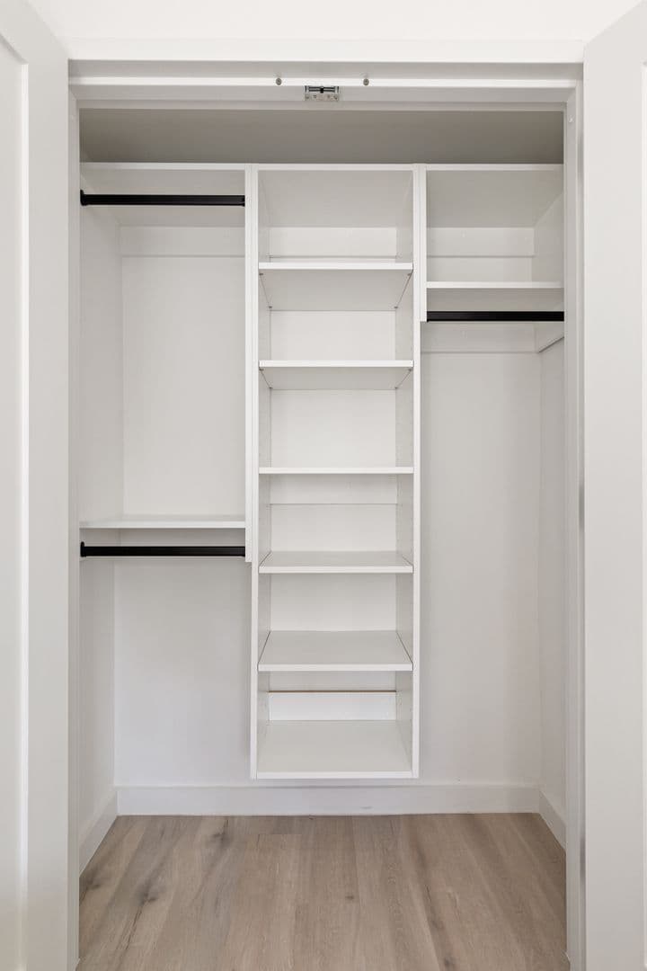 Brooklyn Apartment: 2971 Shell Road