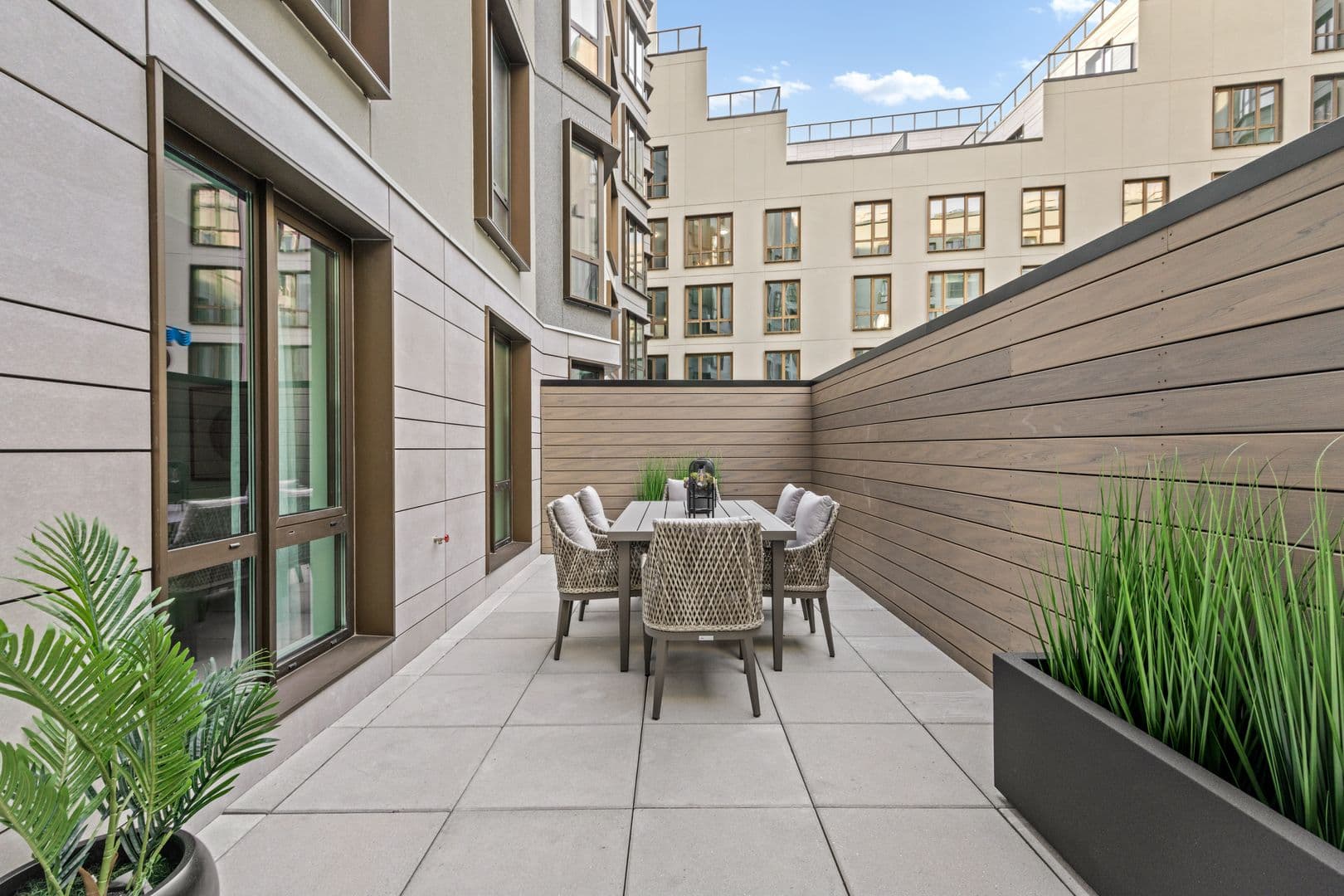 Brooklyn Apartment: 2971 Shell Road