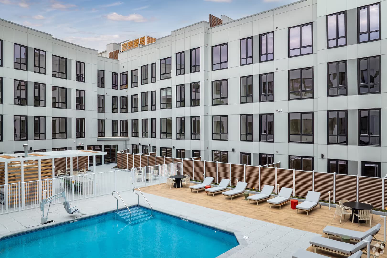 Hackensack Apartment: 95 Anderson Street
