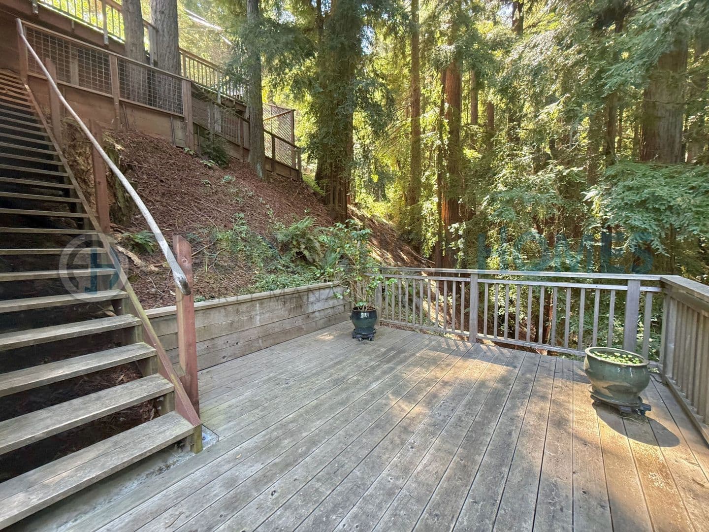 Kentfield House: 309 Crown Rd