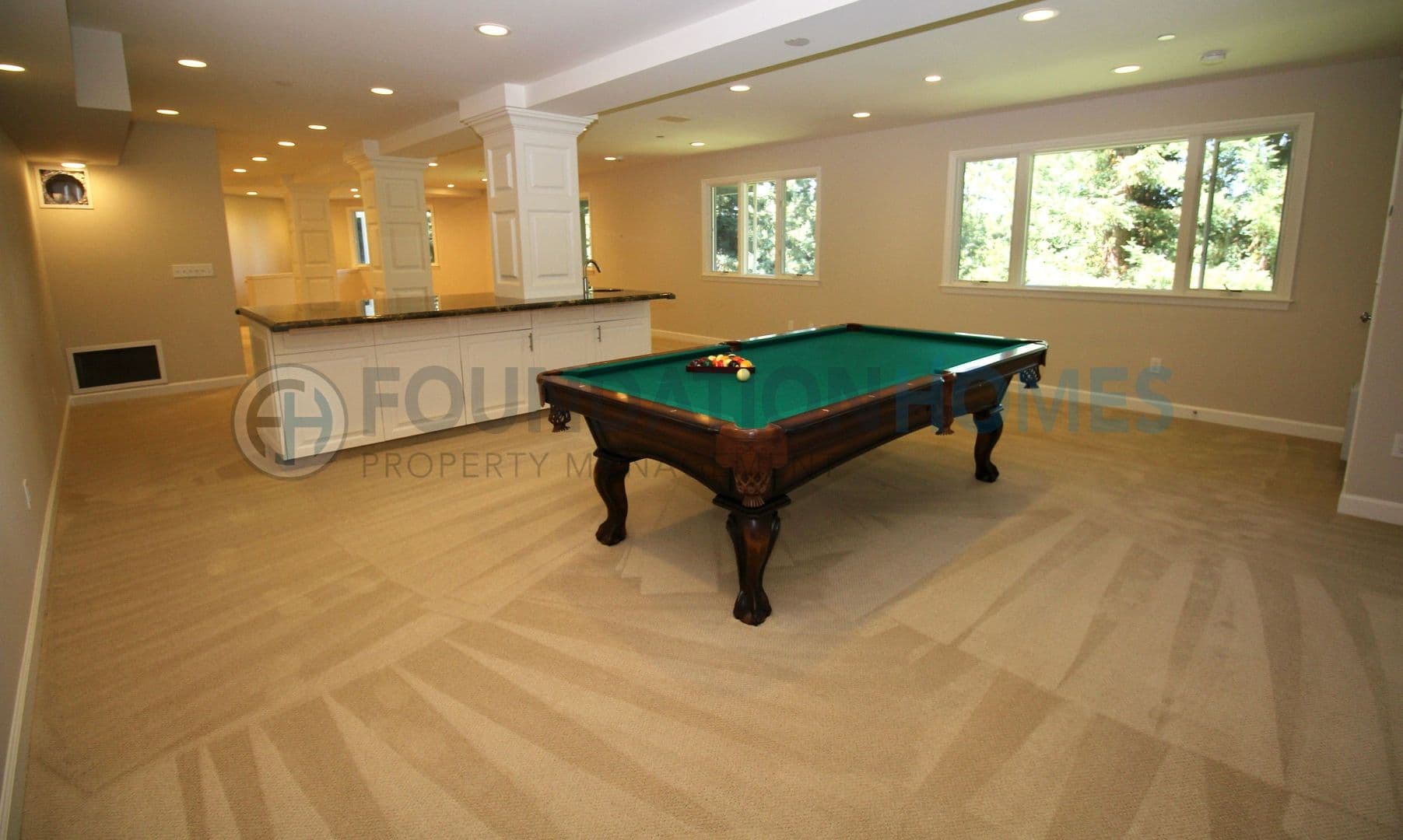 Kentfield House: 309 Crown Rd