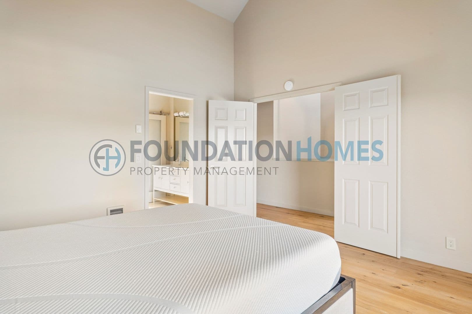 Mill Valley House: 6058 Shelter Bay Ave.