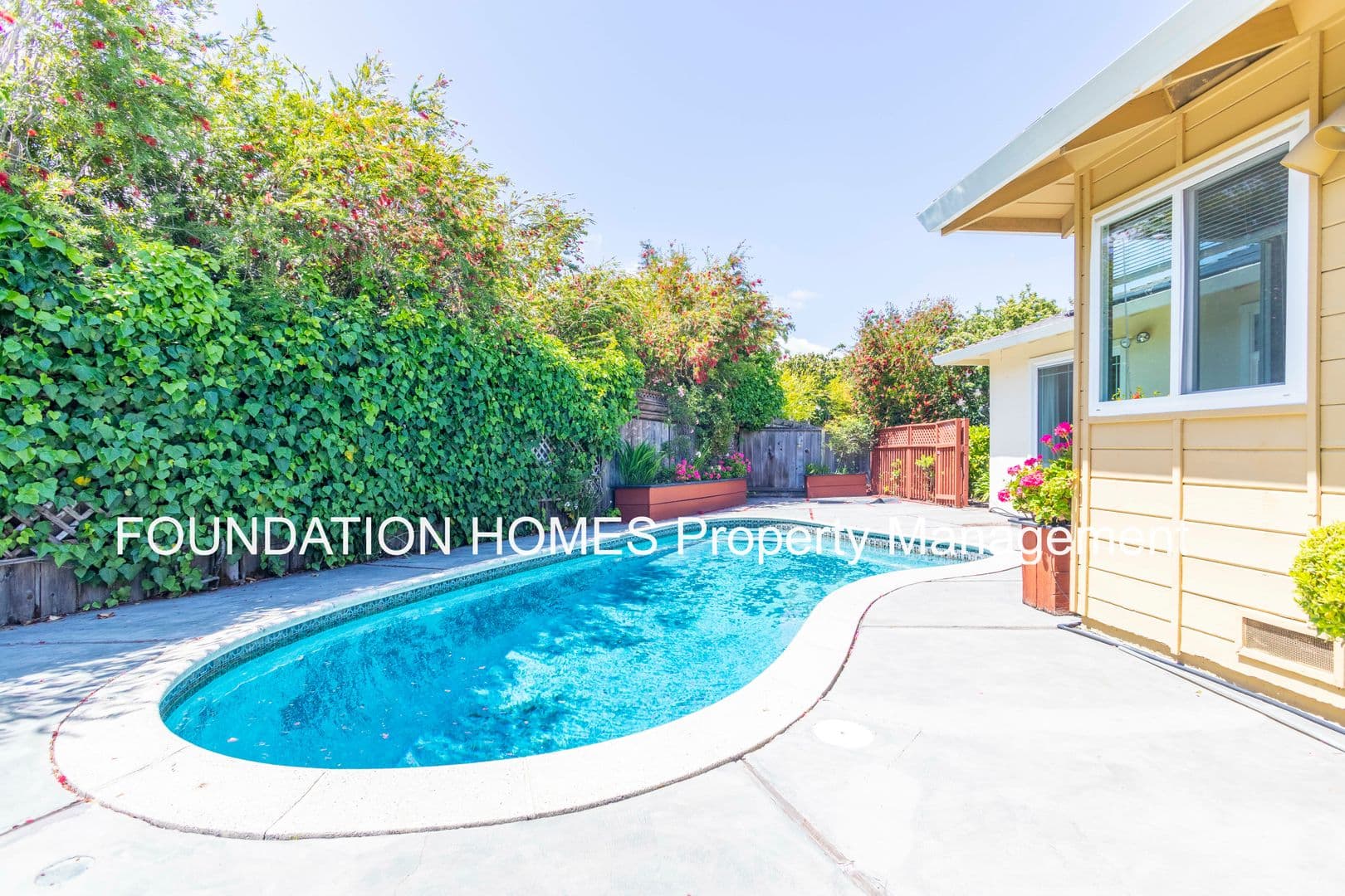 Larkspur House: 5 Harvard Drive