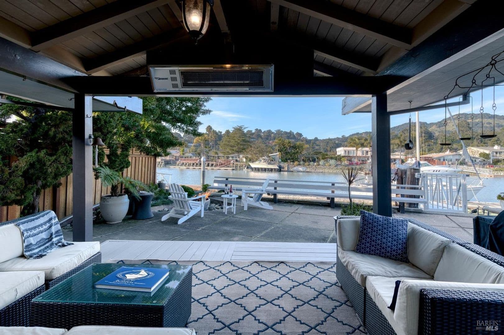 San Rafael House: 10 Capri Ct.