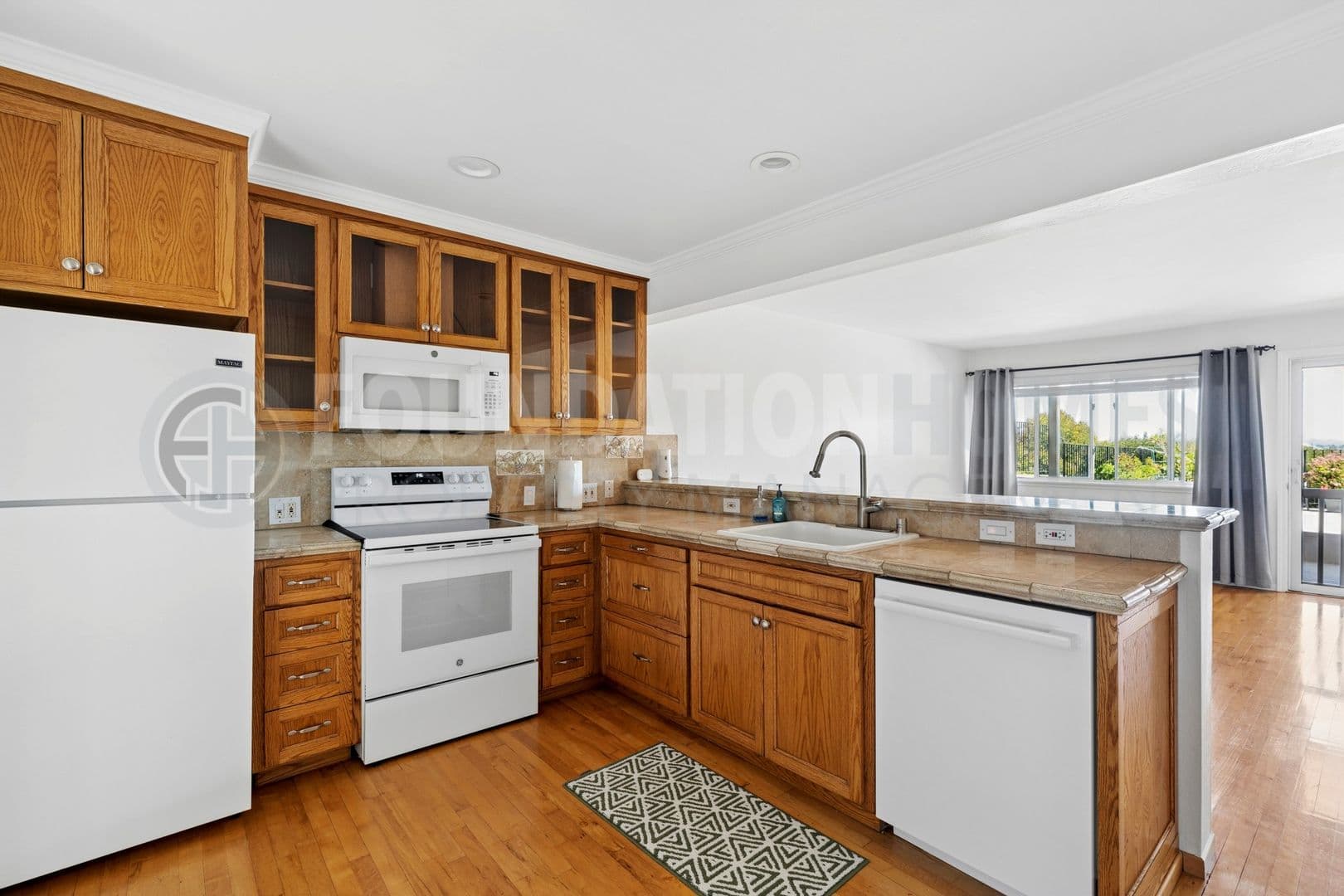 San Rafael Condo: 237 Picnic Avenue #10