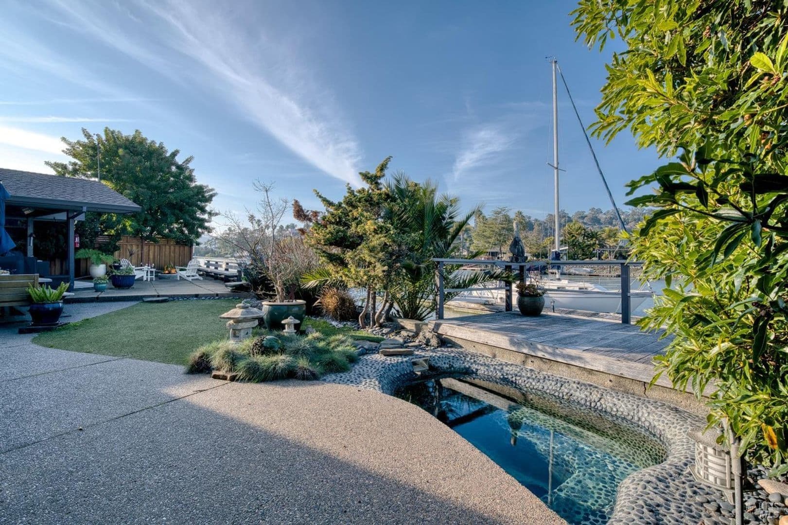 San Rafael House: 10 Capri Ct.