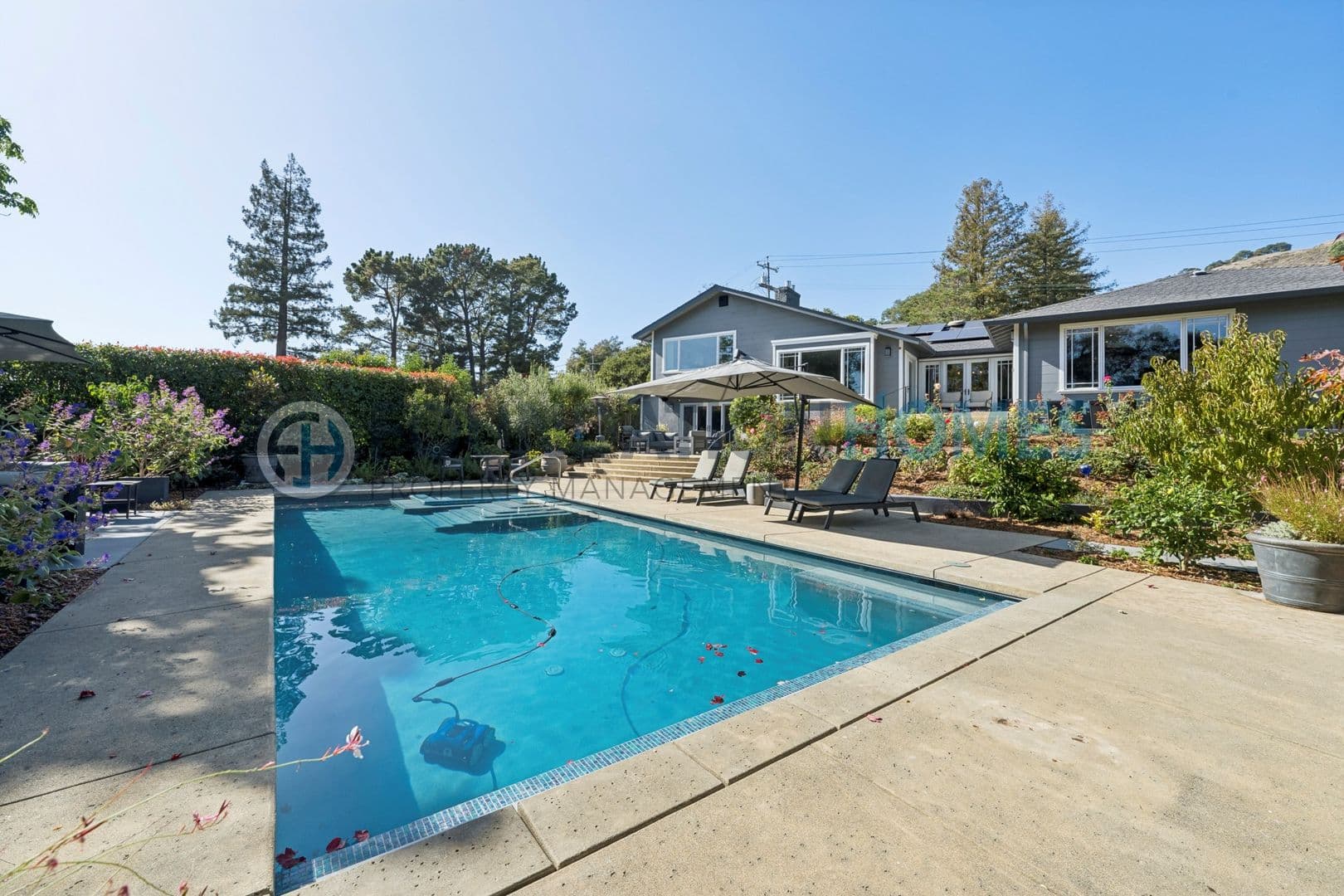 San Rafael House: 62 Manderly Rd