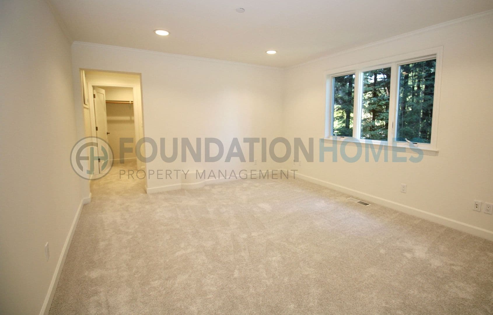 Kentfield House: 309 Crown Rd