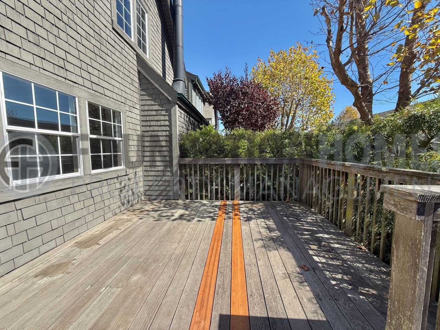 Mill Valley Townhome: 813 Miller Ave